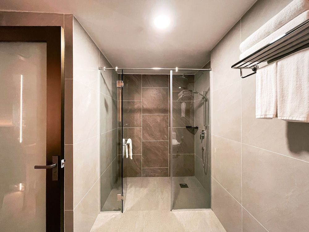 Executive Studio, 1 King Bed, City View