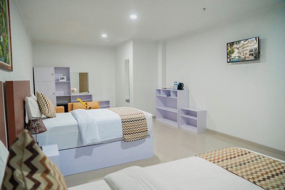 The Pandan Sari Hotel Deluxe Twin 2