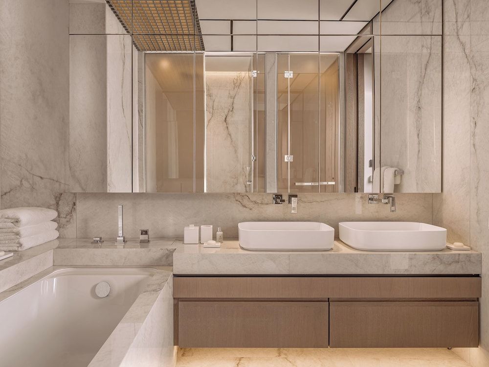 Amathus Residences One-Bedroom Residence 3