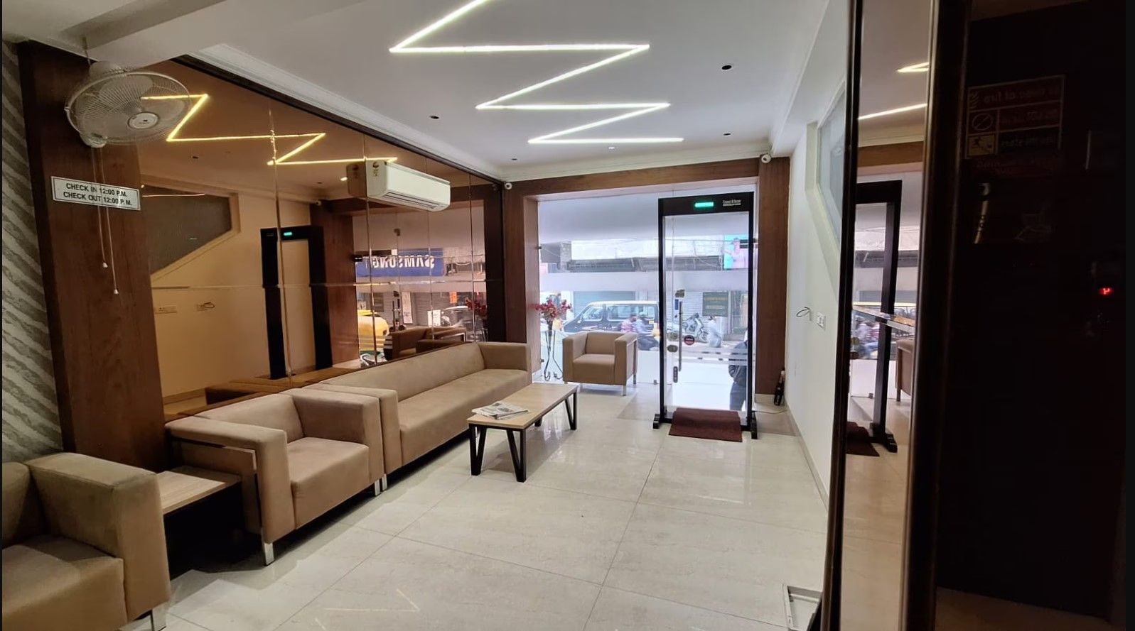 Hotel Magic Tree @ Karol Bagh