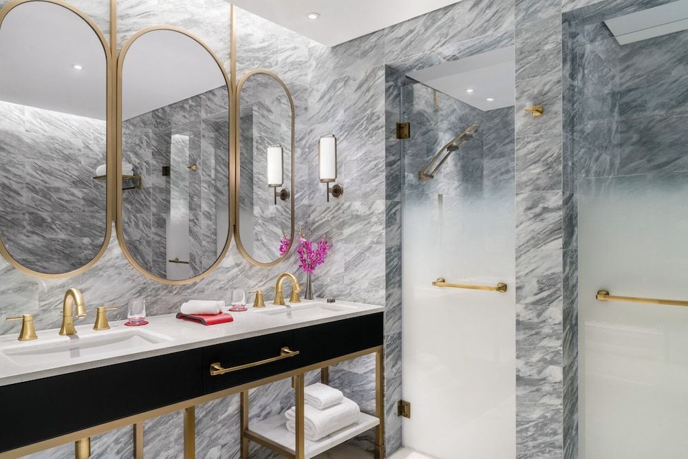 Grand Lisboa Palace Macau Deluxe Twin 6