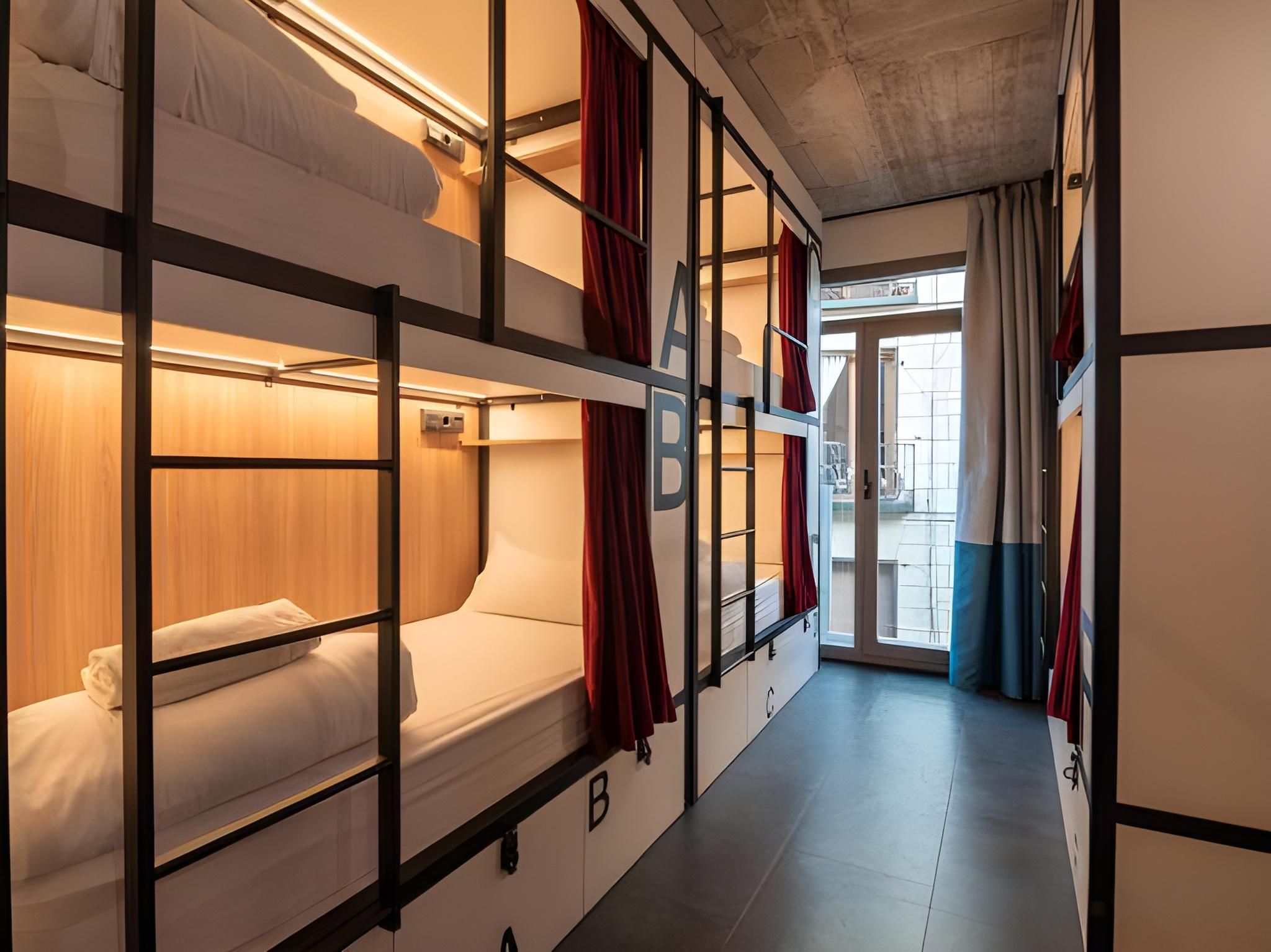 1 Person in 8-Bed Premium Dormitory with En-Suite Bathroom - Mixed