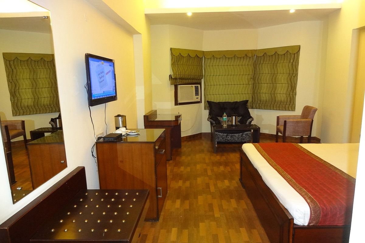 Shimla Resort Triple Bed Room 3