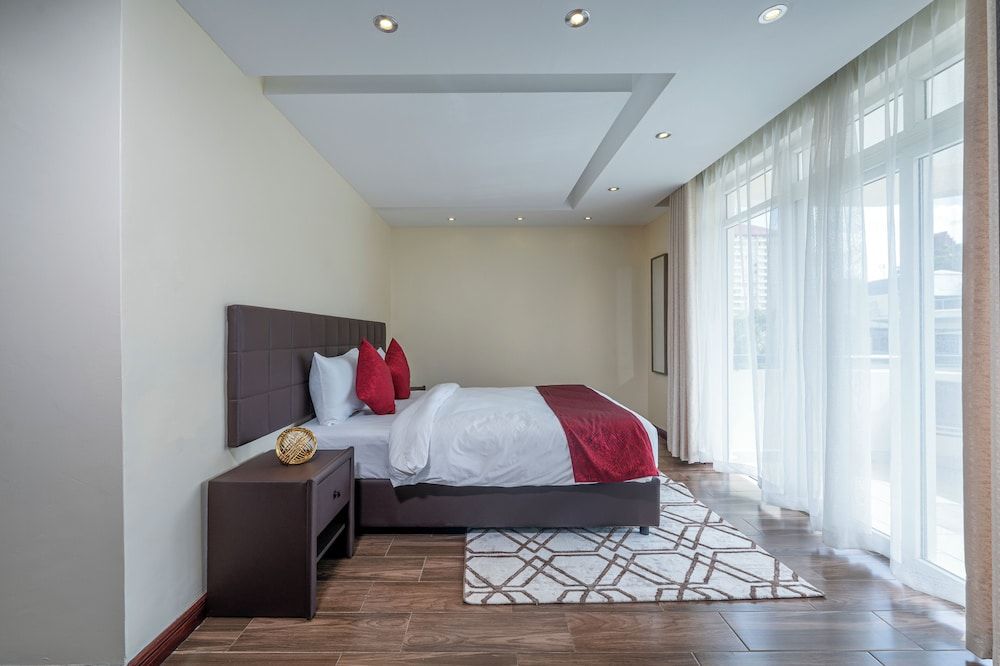 Uber Studio Apartment