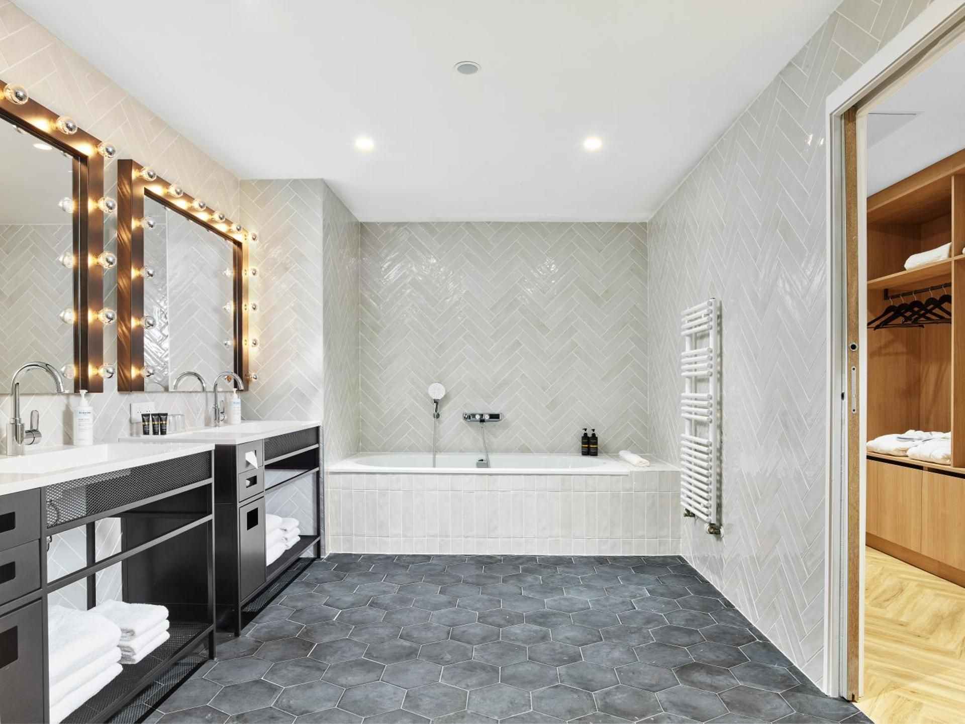 Presidential Suite
