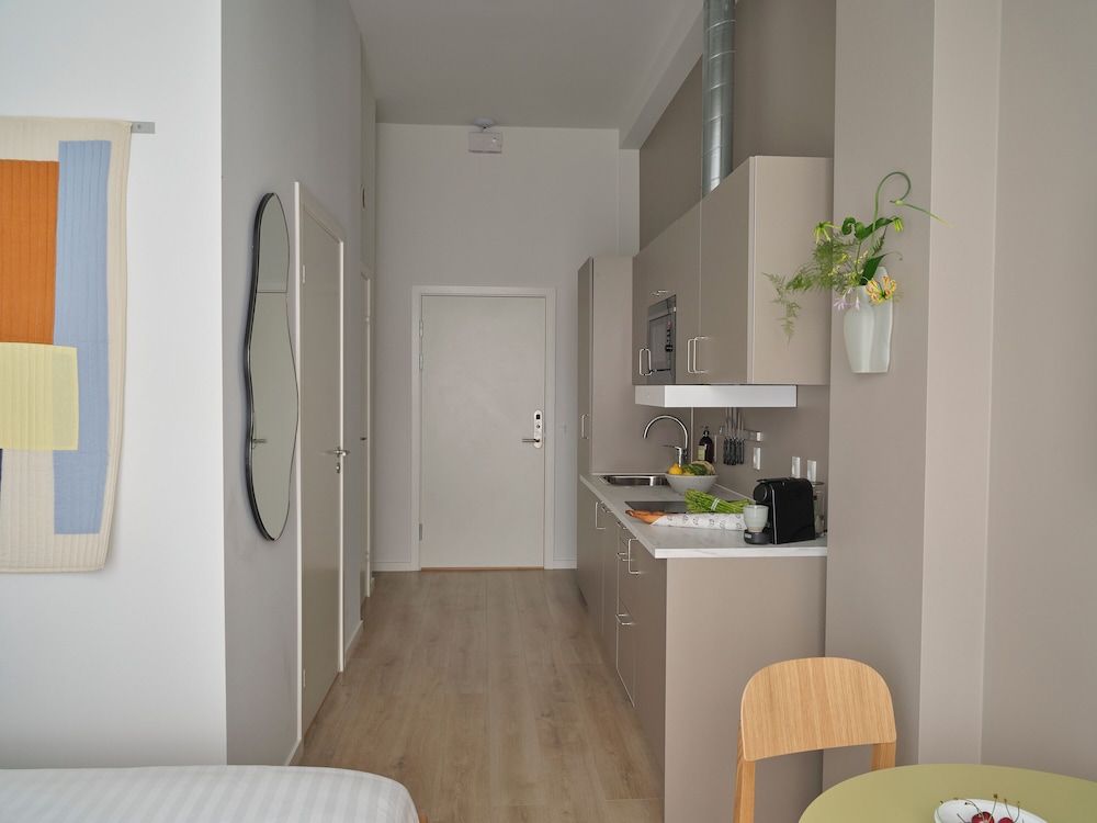 Flora Apartment Hotel Comfort Studio (2) 7