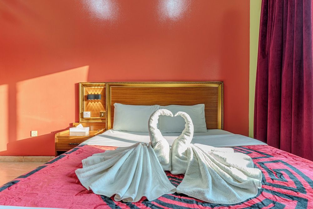 City Relax Hotel Standard Double Room, Balcony, City View 4