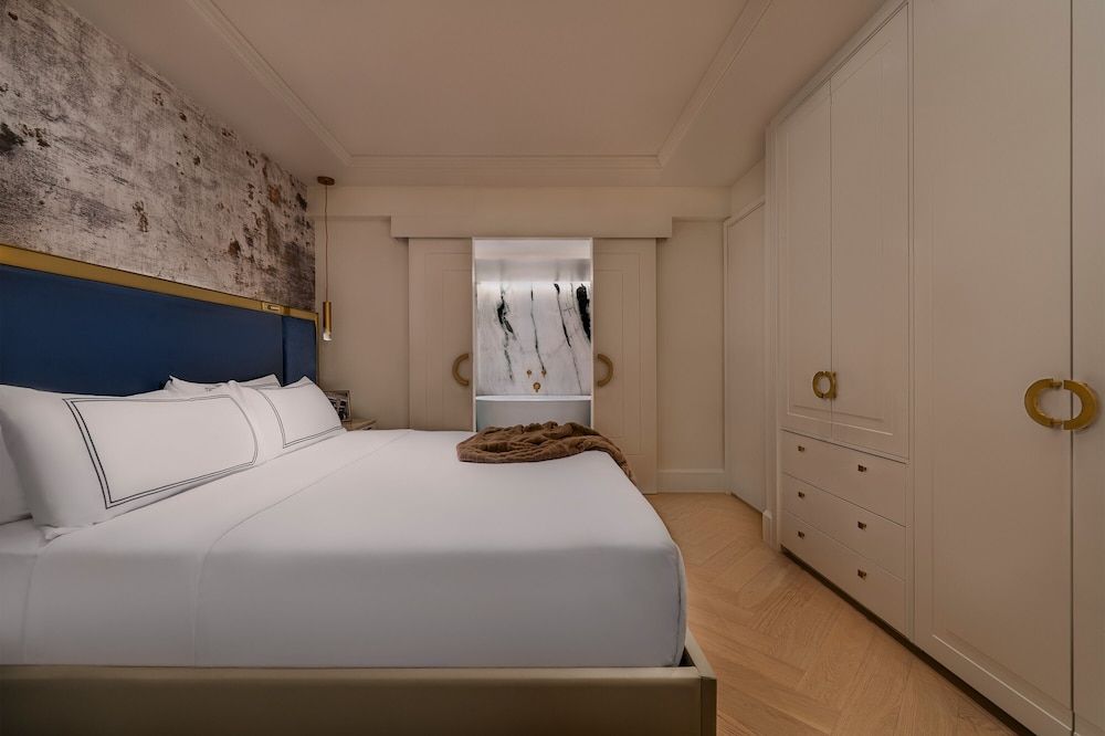 Suite, 2 Bedrooms (Blue Diamond)