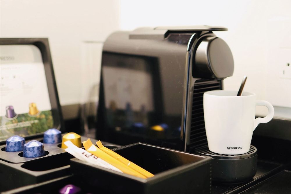 AZUR Legacy Collection Hotel Room (Turquoise King) 8