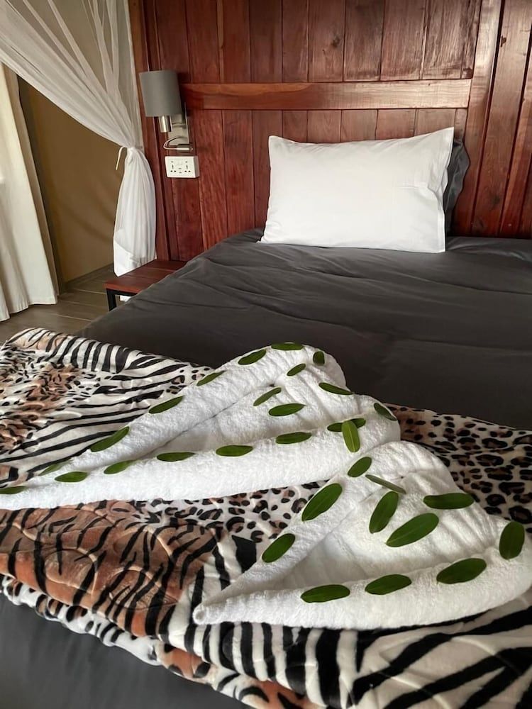 Chamabondo Tented Camp Luxury Double or Twin Room 2