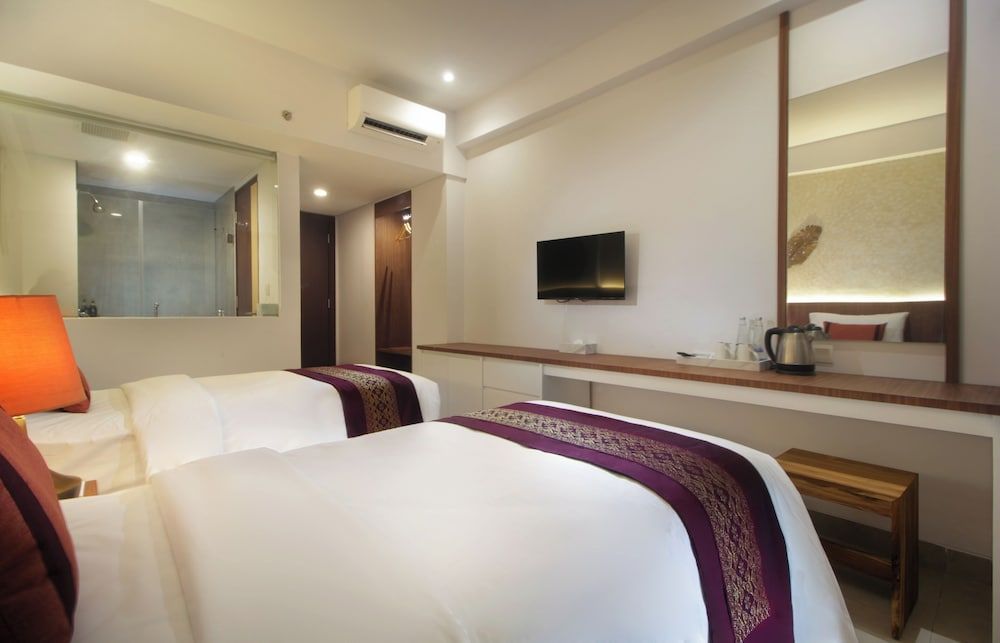 Classic Twin Room