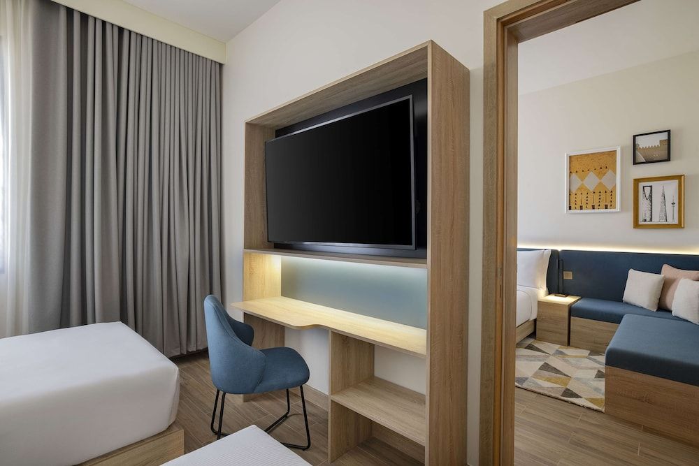 Hampton by Hilton Sharma NEOM Community 1 Twin Room, 2 Twin Beds 6