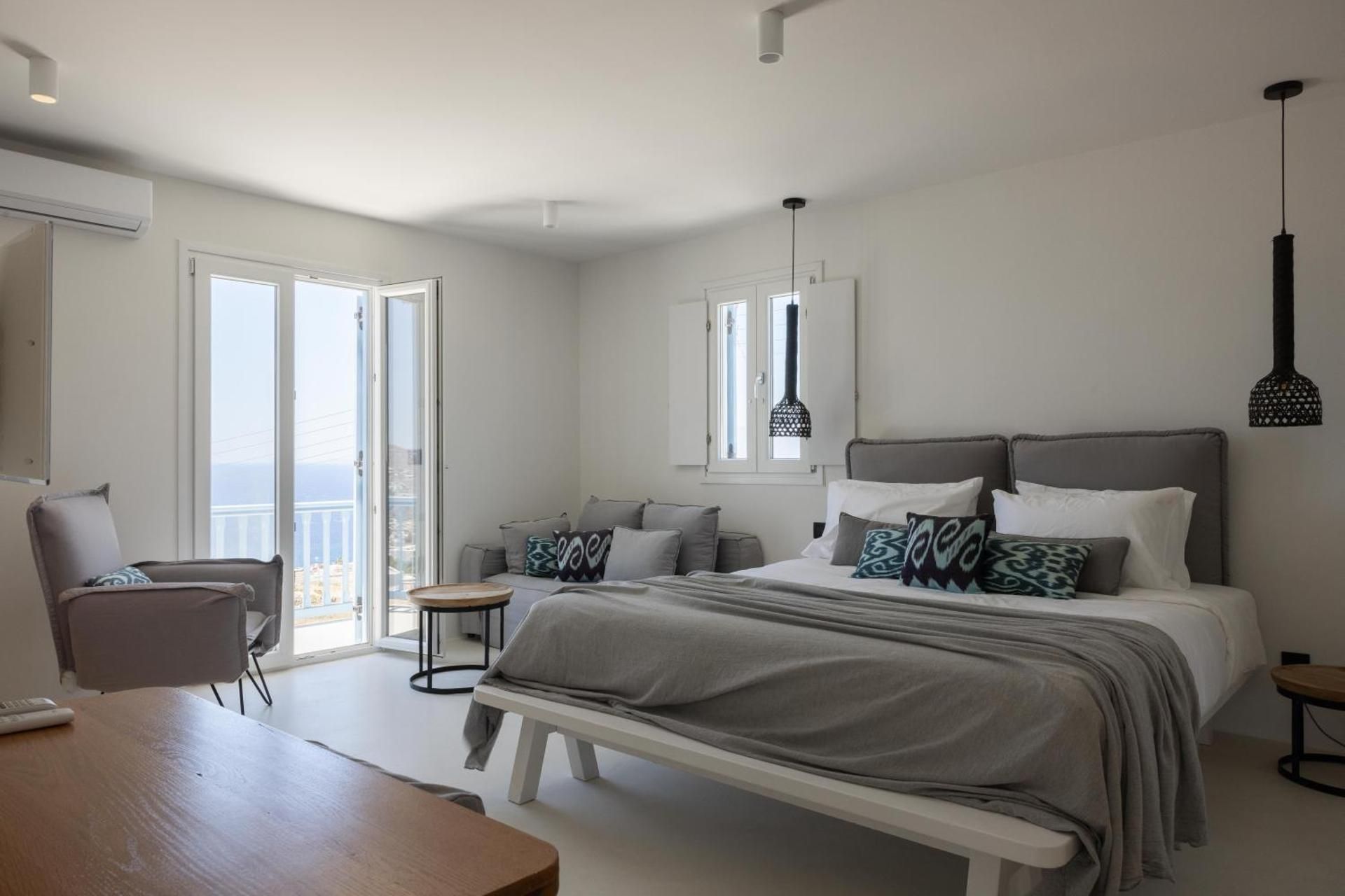 Deluxe Suite Sea & Sunset View