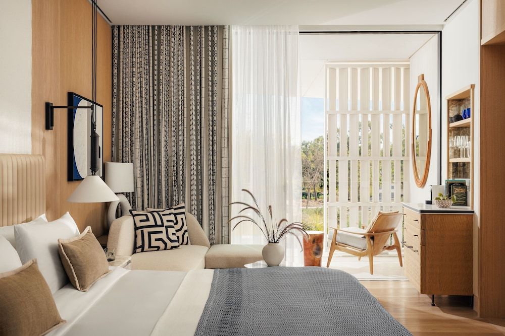 One&Only Aesthesis Room, 1 King Bed (Aesthesis) 3