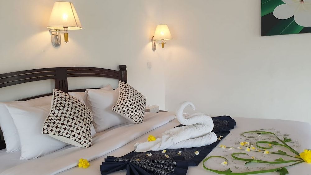 The Kanjeng Signature Sidemen Signature Suite, 1 King Bed, Mountain View