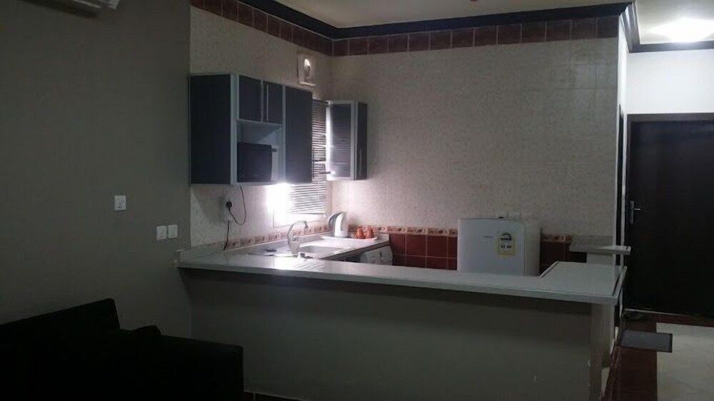Marwa Star Furnished Apartments Panoramic Apartment, City View 12