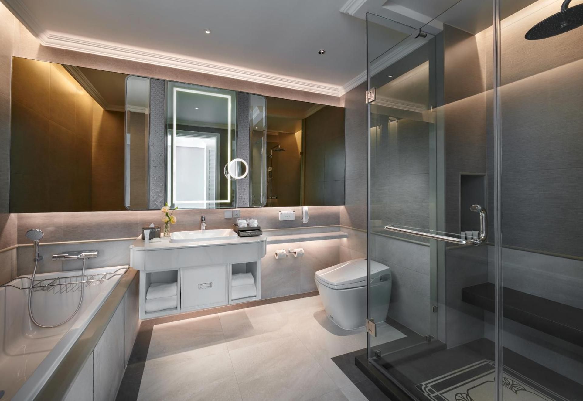 Premium King Room with Onsen Pass