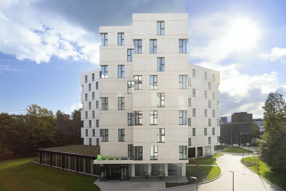 Holiday Inn Express Brussels Airport by IHG