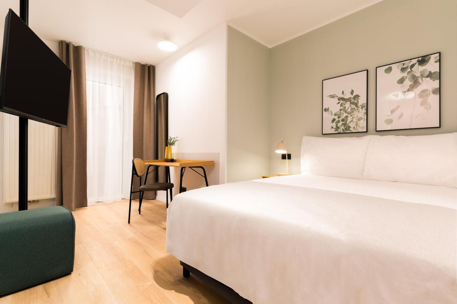 Single Room with Balcony