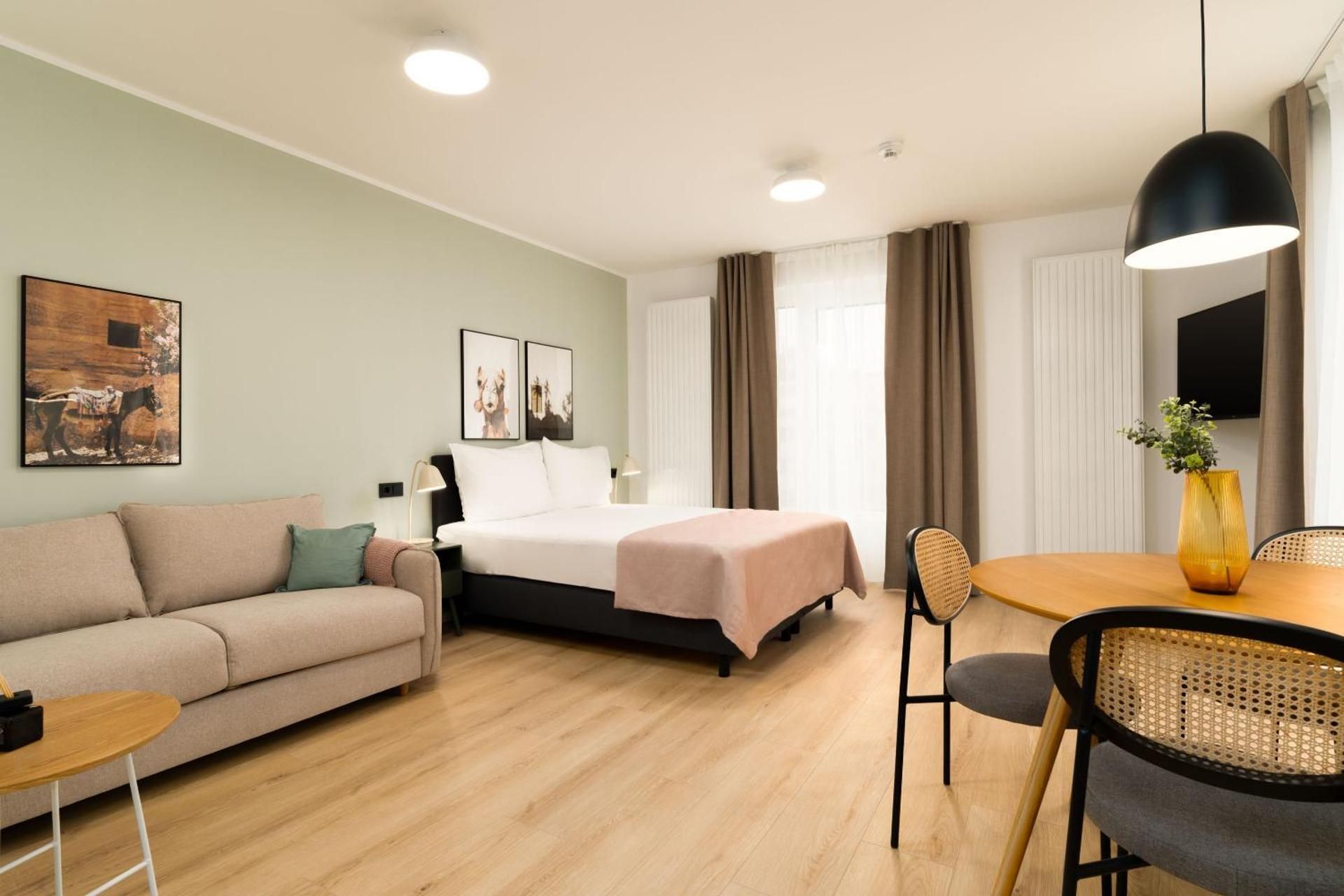 Triple Room with Balcony
