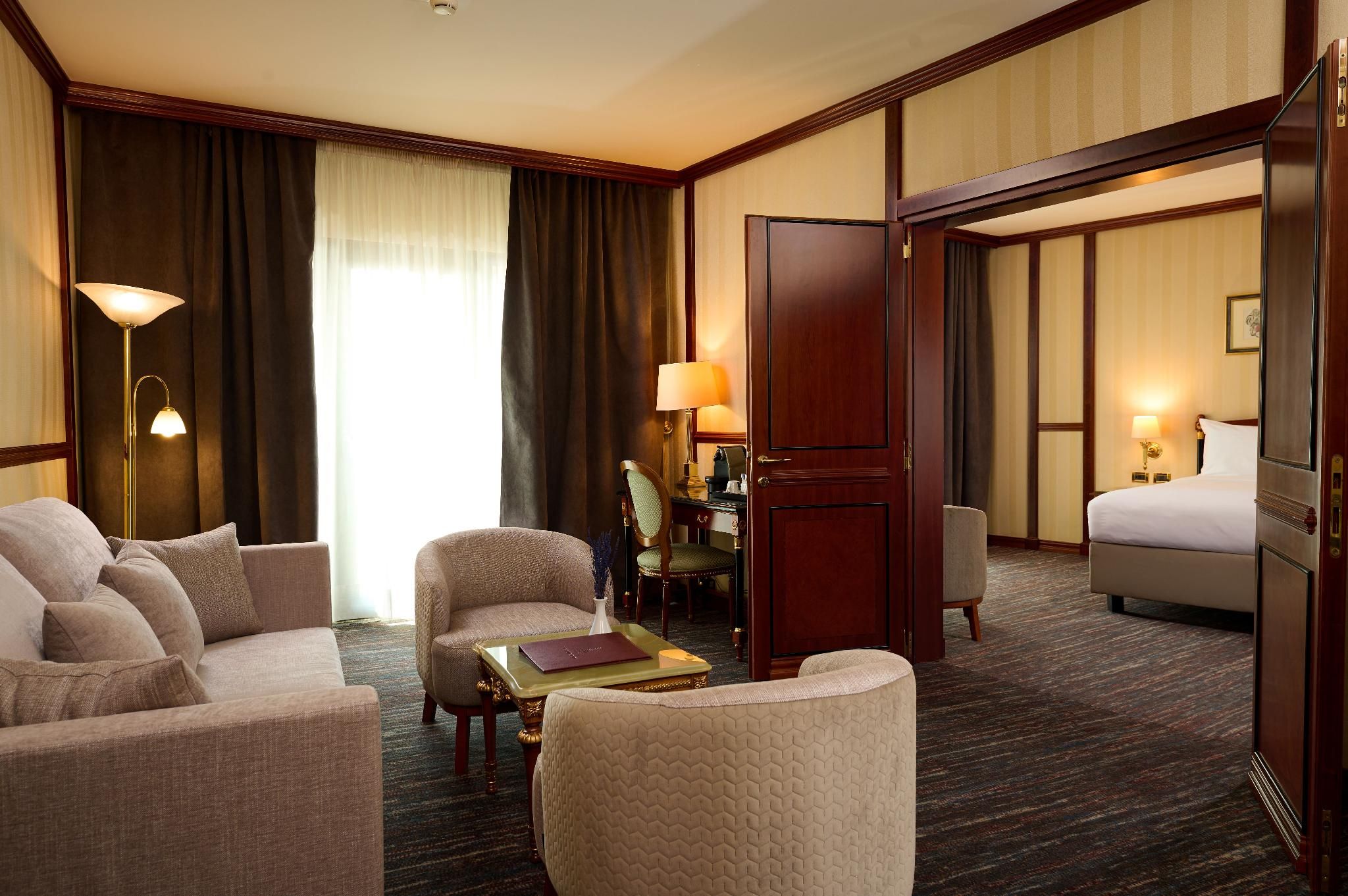 One Bedroom Suite - King