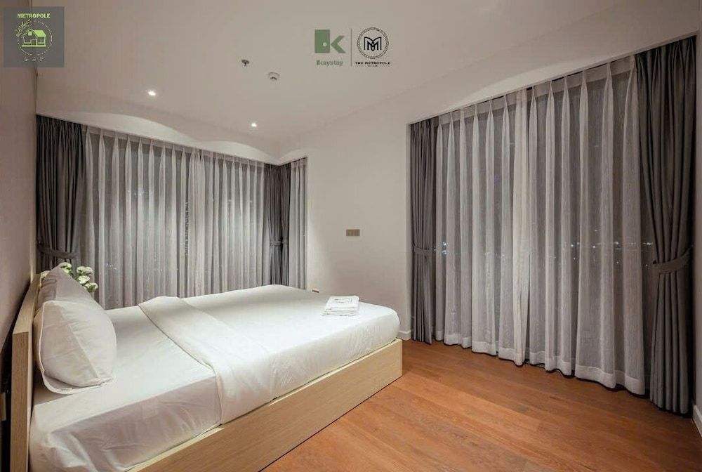 Metropole Thu Thiem Skyline Apartment Presidential Apartment, 2 Bedrooms, Balcony, City View