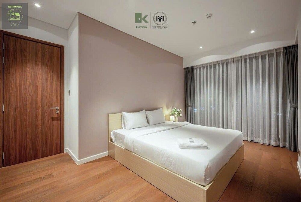 Metropole Thu Thiem Skyline Apartment Presidential Apartment, 2 Bedrooms, Balcony, City View 4