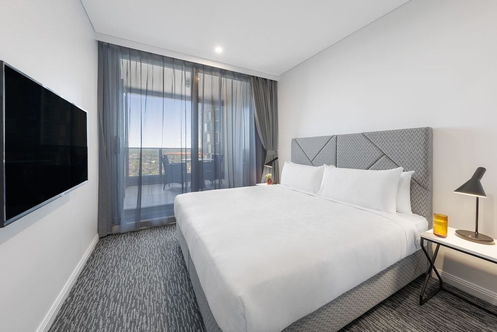 1 Bedroom Suite
