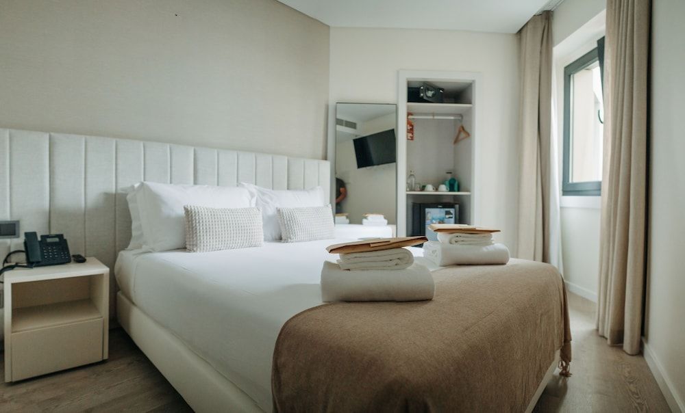Next Level Premium Hotels Economy Room 11
