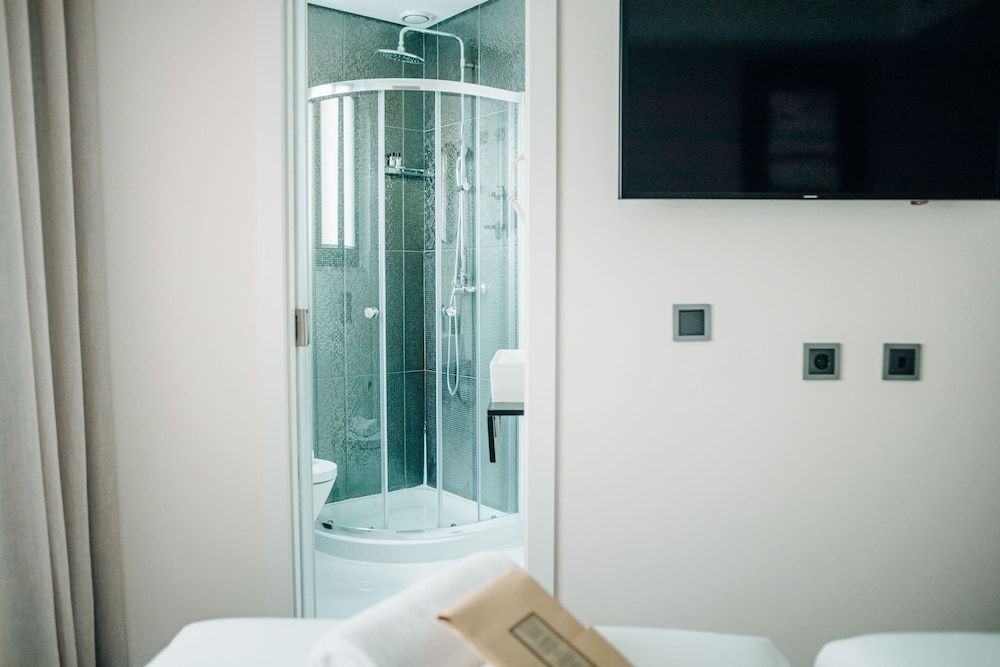Next Level Premium Hotels Standard Double or Twin Room 14