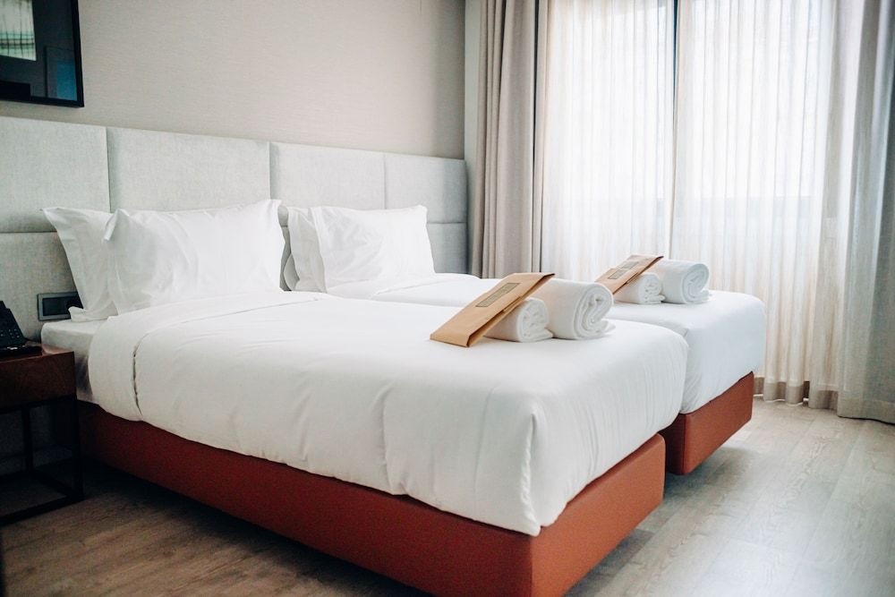 Next Level Premium Hotels Standard Double or Twin Room 12