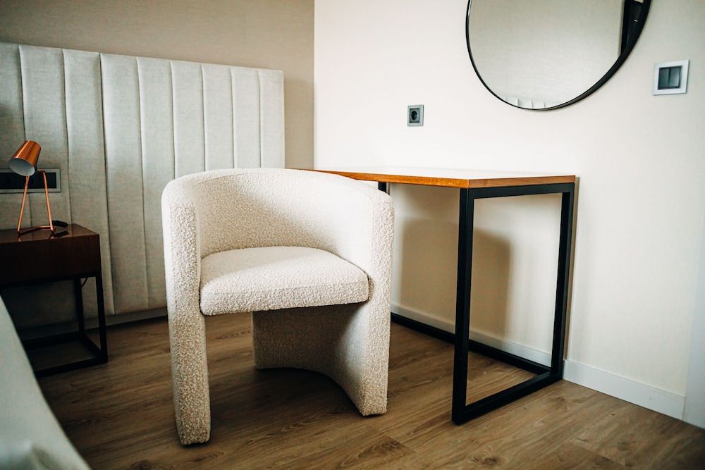 Next Level Premium Hotels Standard Double or Twin Room 5