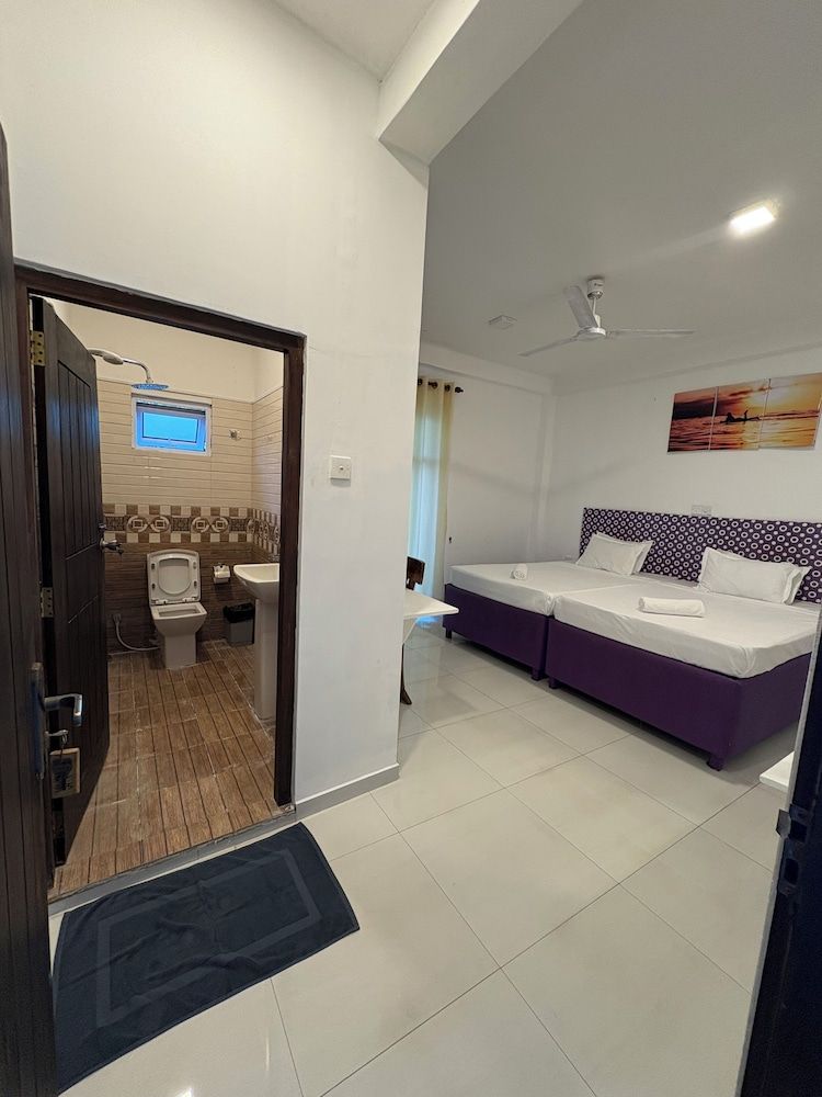 Wake N Flow Deluxe Double Room, Garden View 8