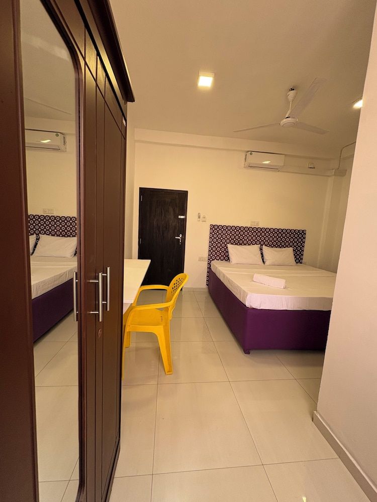 Wake N Flow Standard Double Room