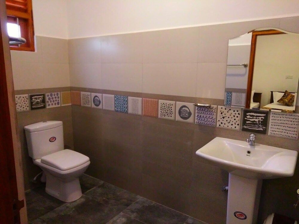 Wake N Flow Superior Double Room, Pool View 8