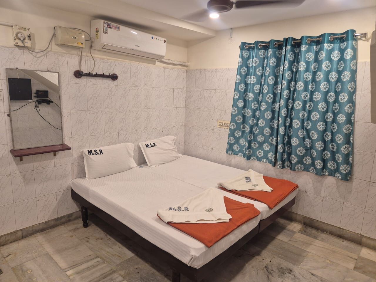 Hotel MSR Lodge Standard two bed Non Ac Room 4