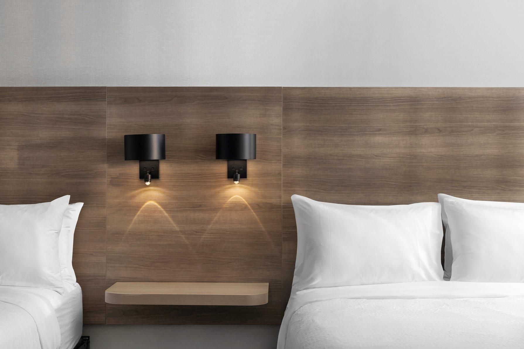 2 Queen Standard Walk In Shower