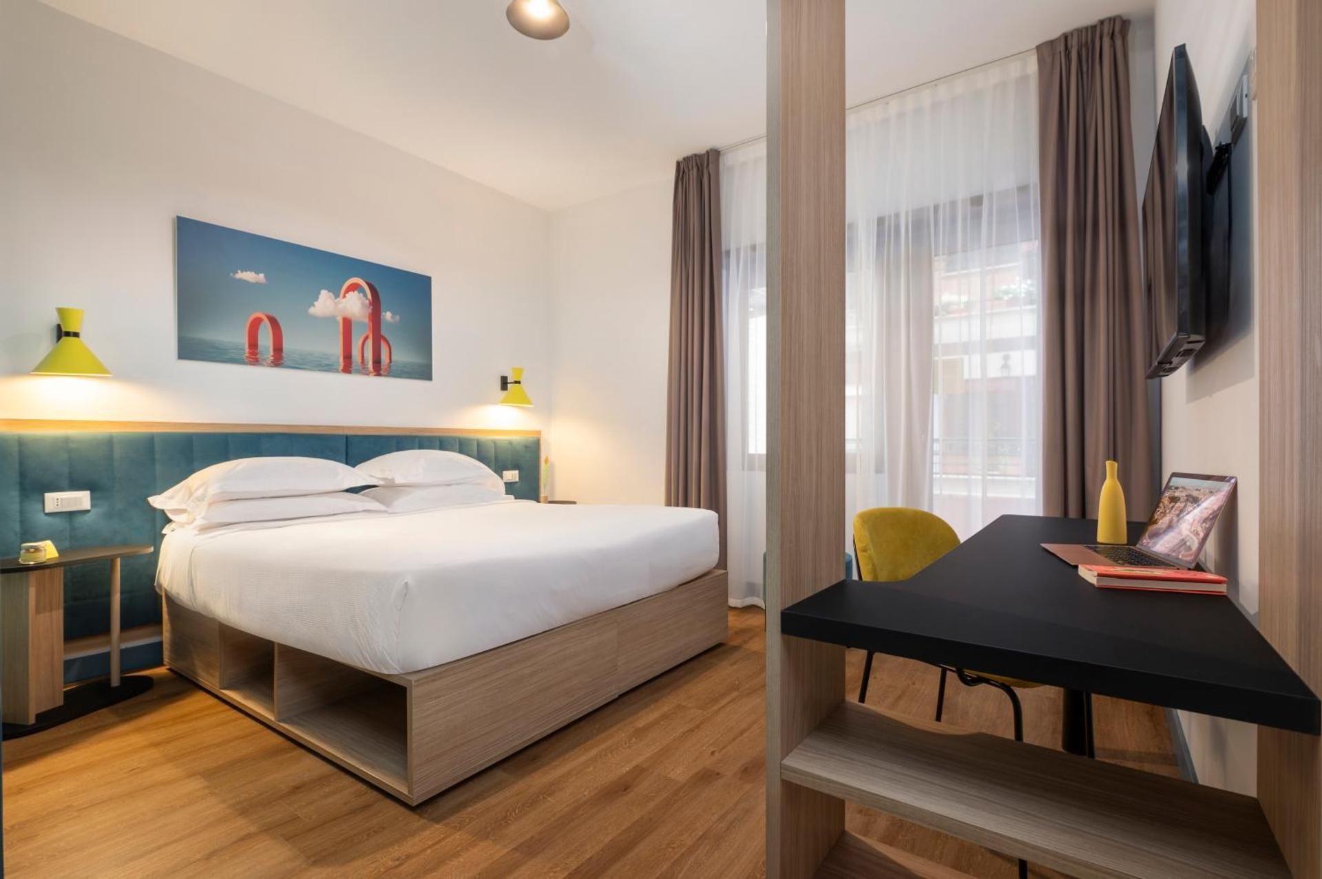 Deluxe Double or Twin Room