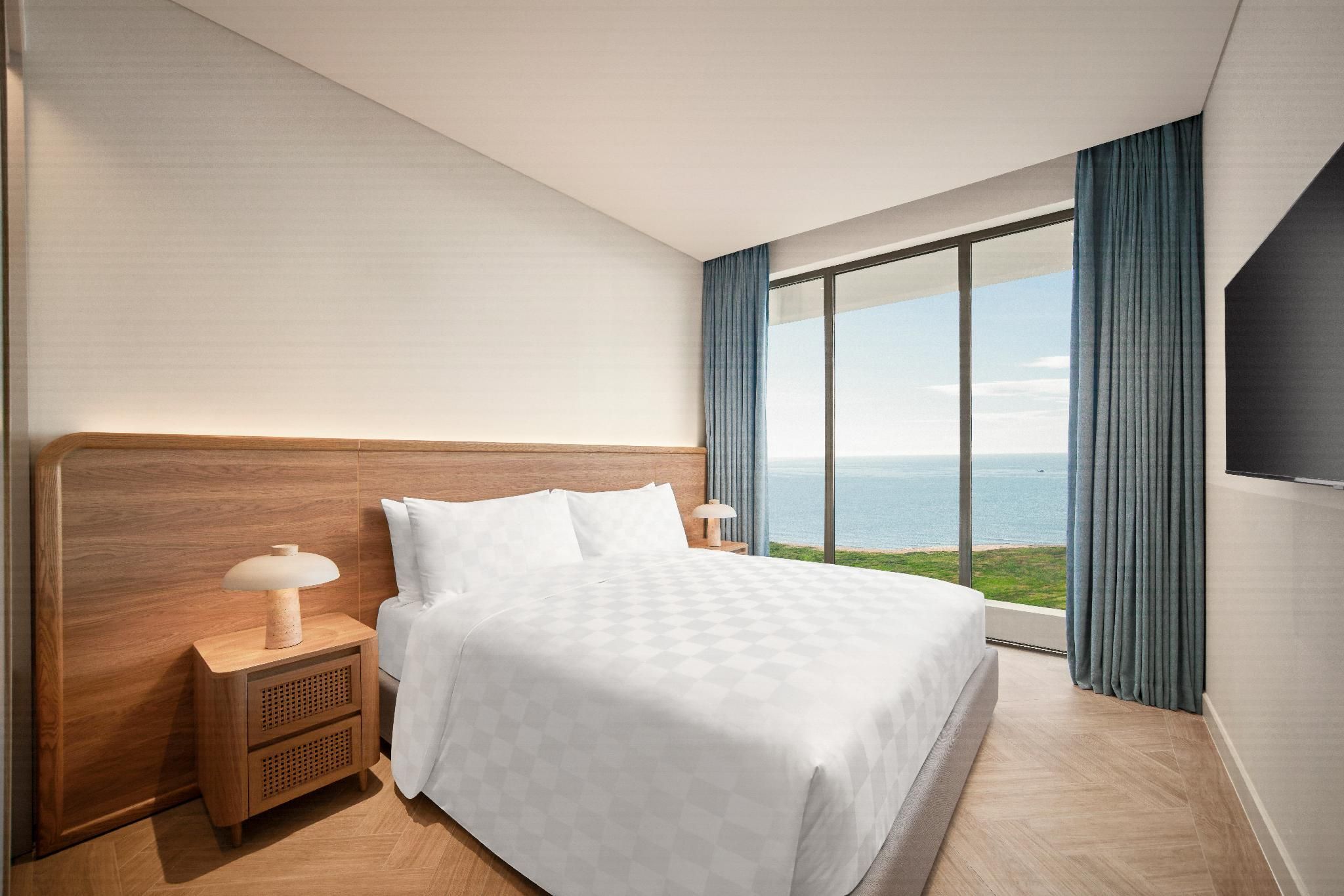 2-Bedroom Panoramic View Penthouse