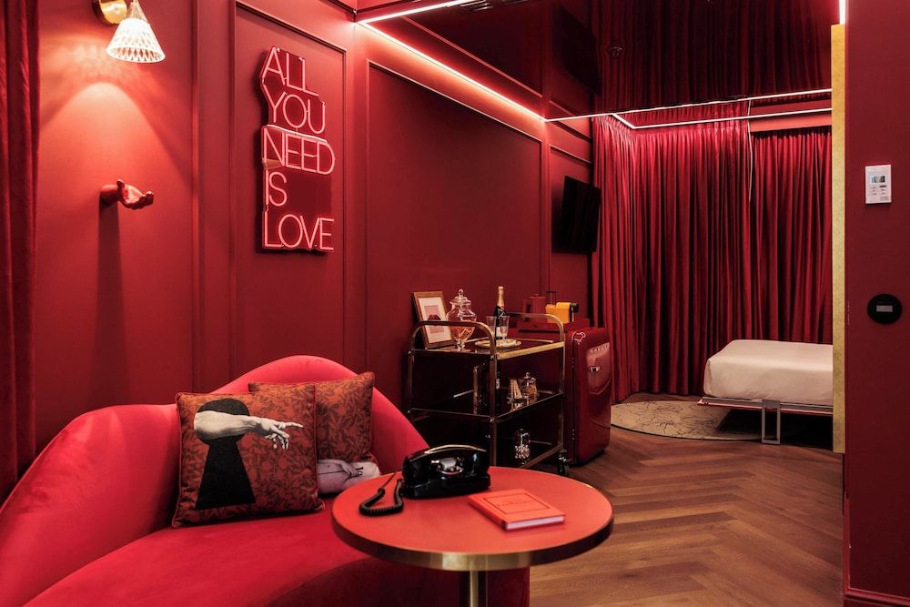 Upon Angels - Adults Only Signature Studio 10