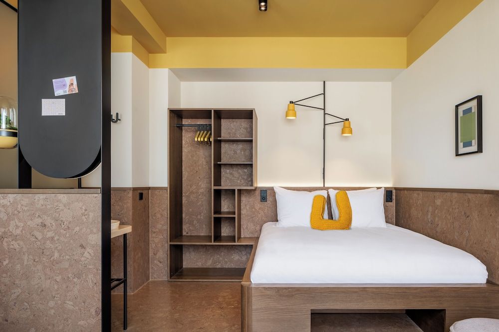 Sustainable Executive Studio