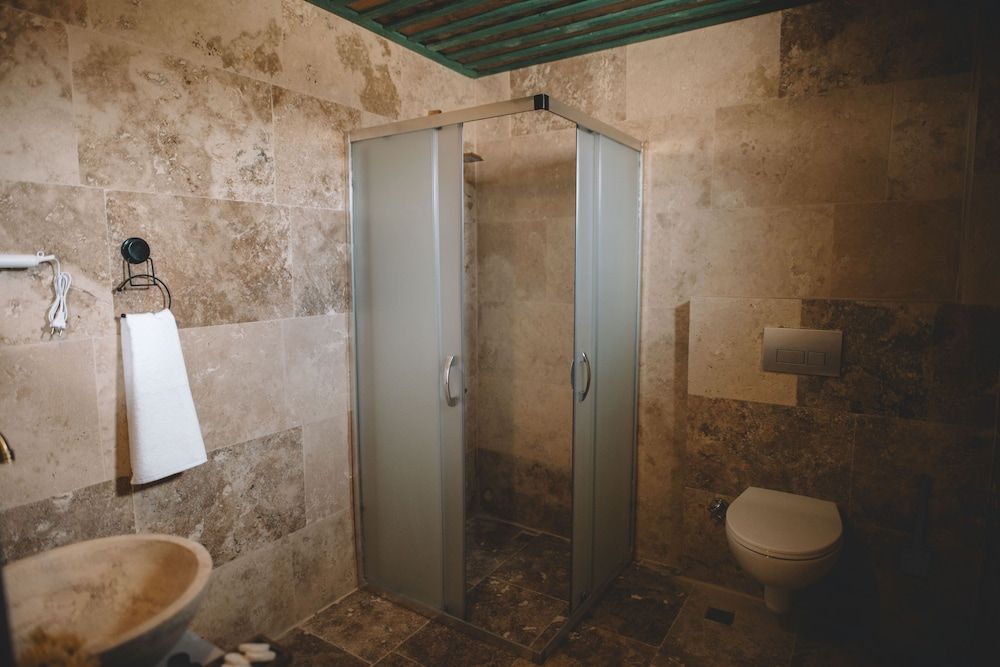 Daphne Cave Hotel Superior Room 8