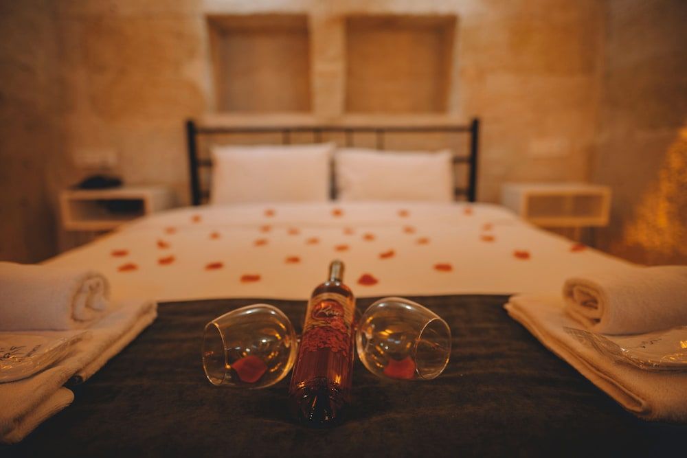 Daphne Cave Hotel Standard Room