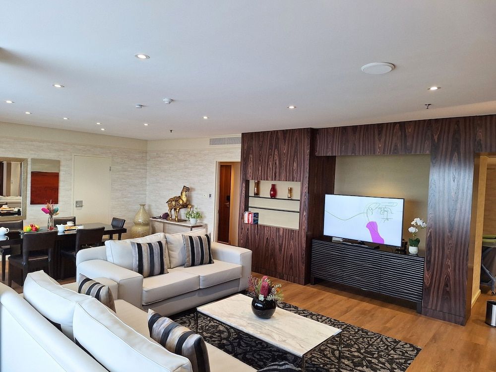 Residence on Langley Park Residence Suite 7