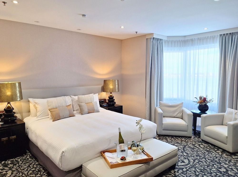 Residence on Langley Park Residence Suite 4