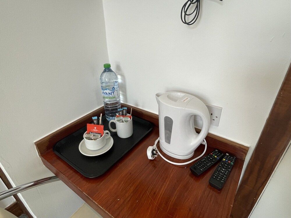 The Chapter - Leisure Inn Hotel Premium Double Room, Ensuite 11