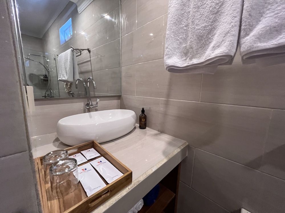 Grand Yuna Hotel Double or Twin Room, 2 Twin Beds 10