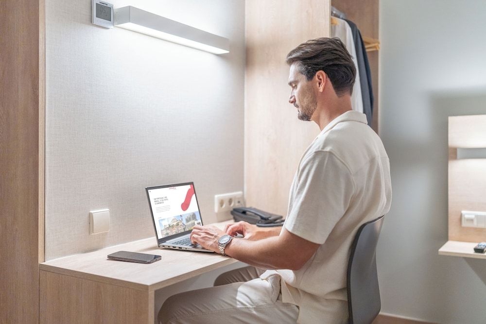 Moov Hotel Lisboa Oriente Twin Room 3