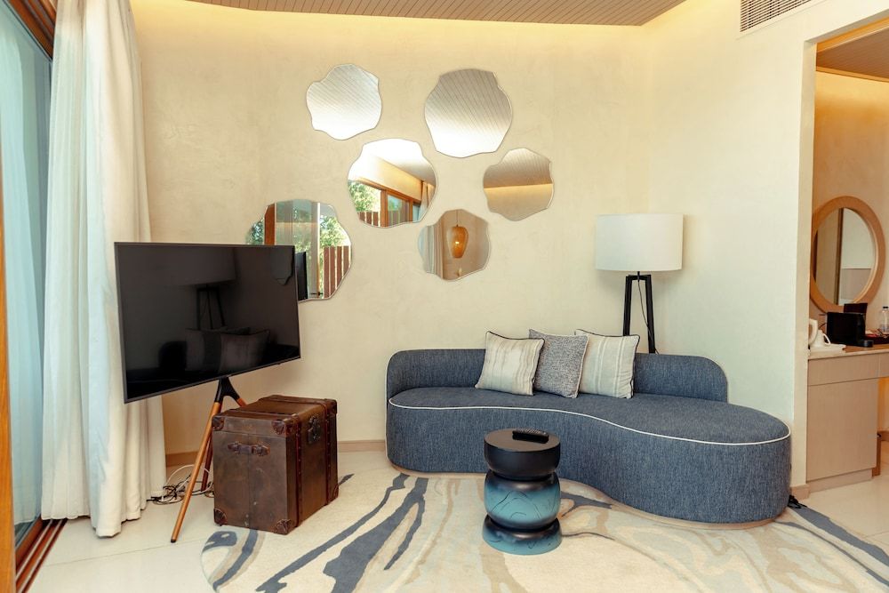 Tawila Island Resort Water Bungalow 4