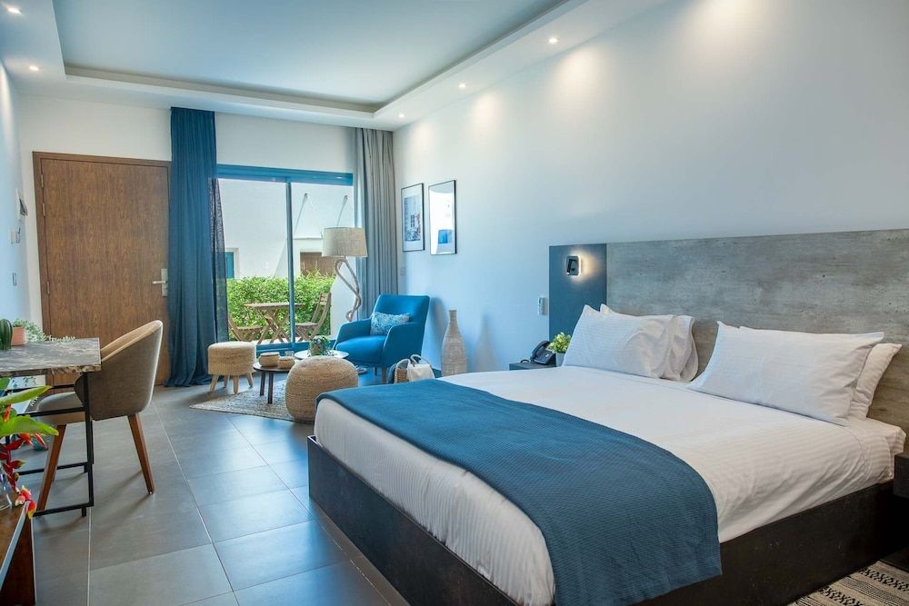 The Lead Hotel Executive Suite 2